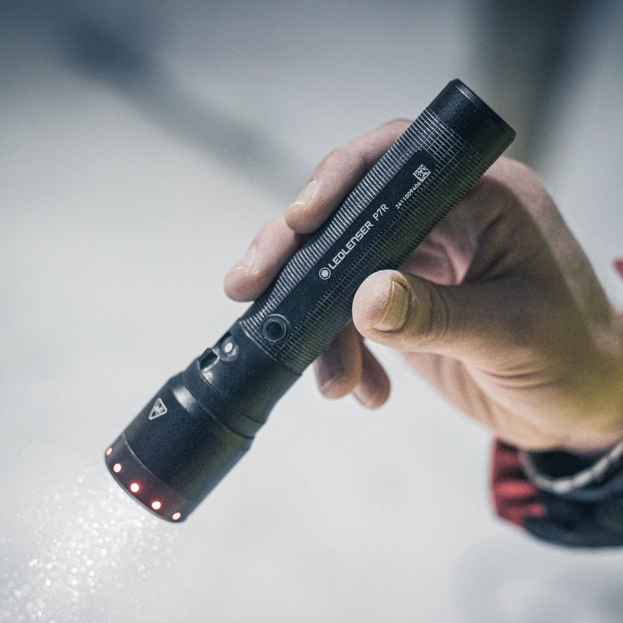 P7 Rechargeable Flashlight